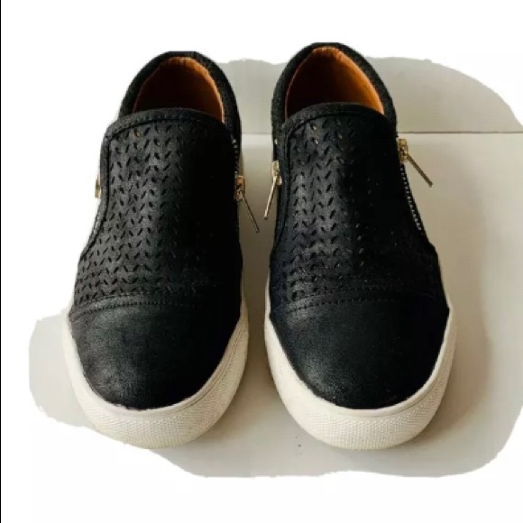 Report Shoes - Report Vegan Black Alexa Slip On Sneakers Size  7